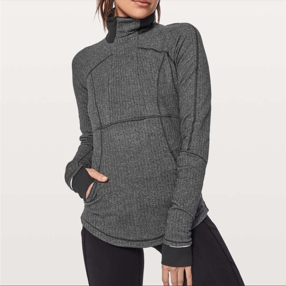Lululemon Womens Size 6 Base Runner 1/2 Zip in Heathered Herringbone Black Black